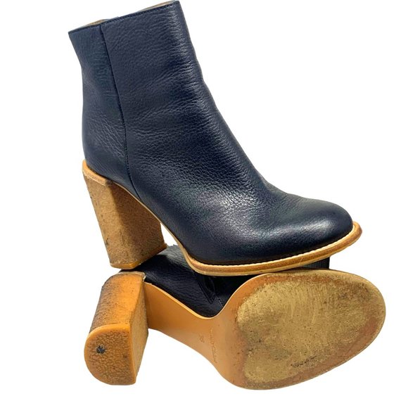 See By Chloé‎ Keira Leather Crepe Block Heel Zip Booties - Picture 11 of 13